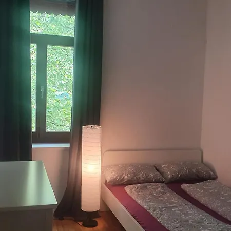 Apartment Grosses Haus Mit 3 Innenstadt