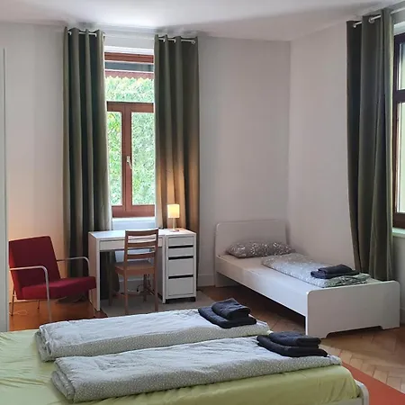 Grosses Haus Mit 3 Innenstadt *