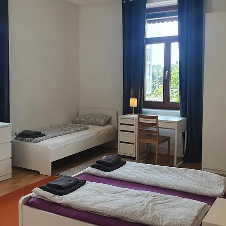 Grosses Haus Mit 3 Innenstadt *