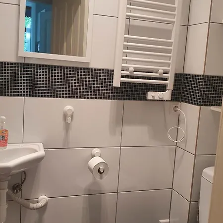 Apartment Grosses Haus Mit 3 Innenstadt